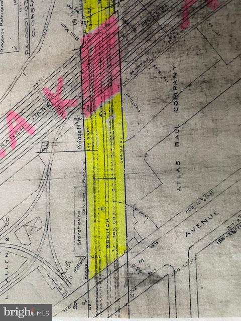 West Glenwood Avenue Property Photo 2