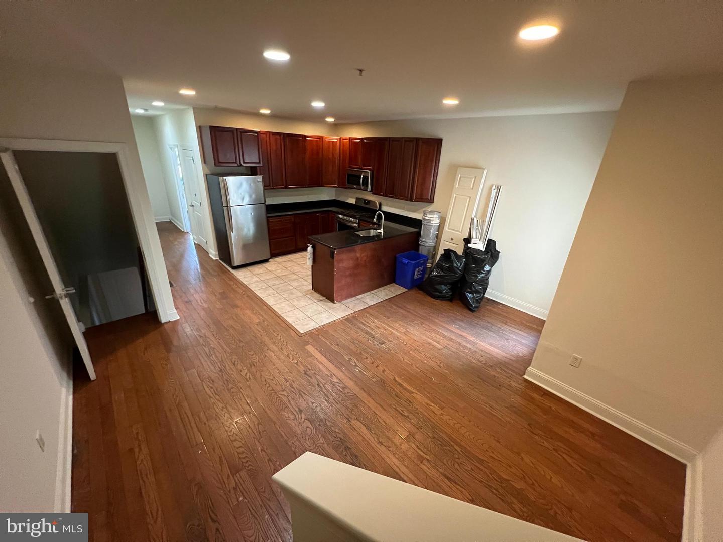 1713 W MONTGOMERY AVE #A Property Photo 1