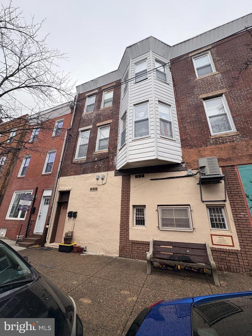 1143 Federal St Property Photo 3