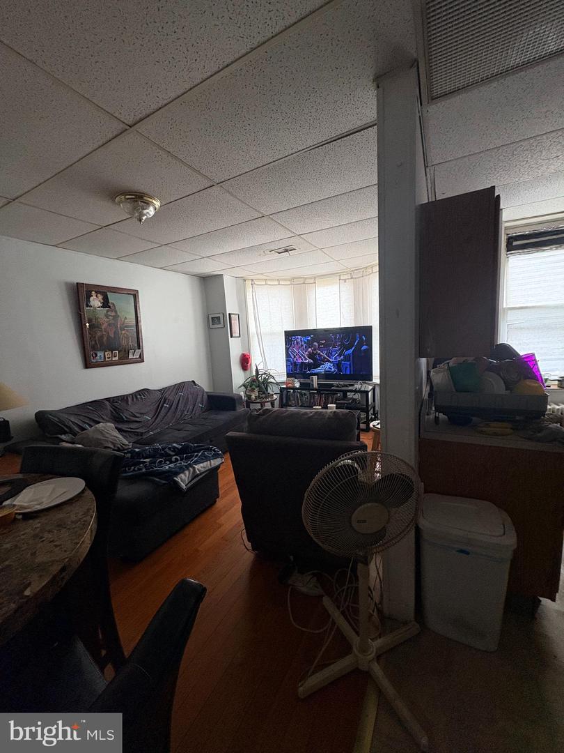 1143 Federal St Property Photo 7