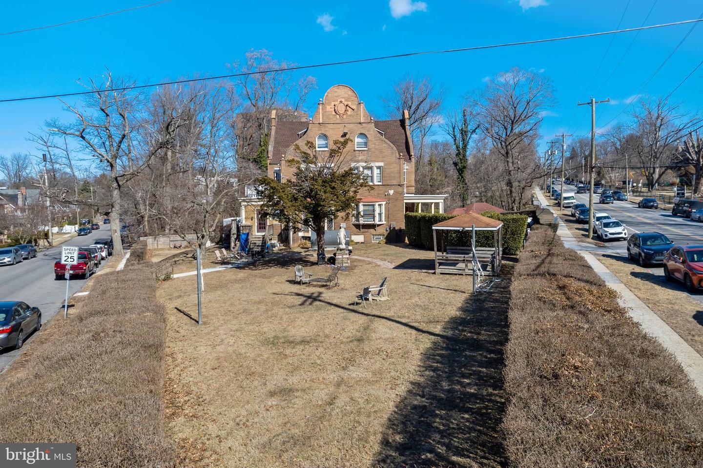 333 W Upsal Property Photo 5