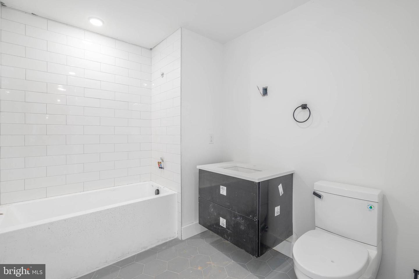 1501 N 31st St #418 Property Photo 19
