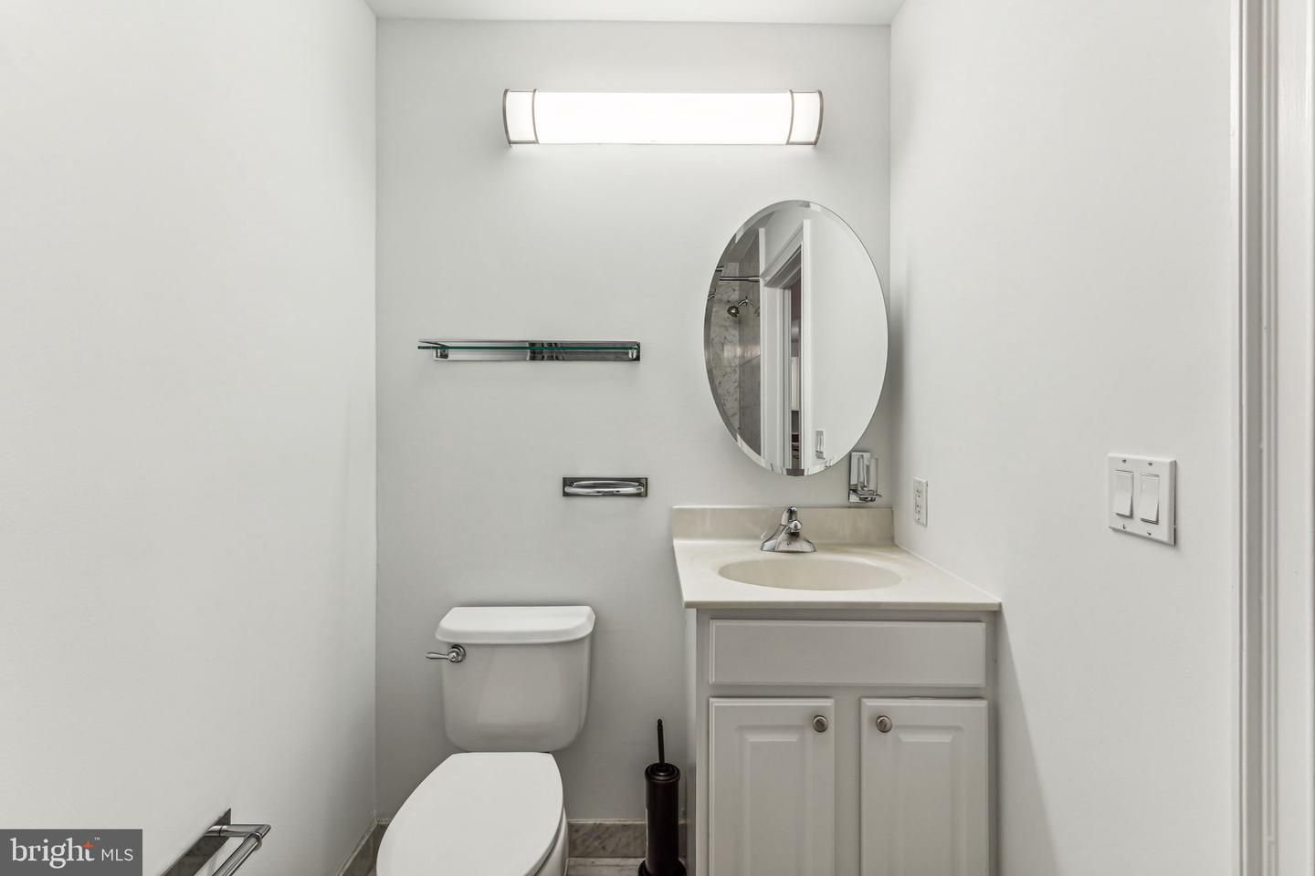 1500 Chestnut St #8e Property Photo 4
