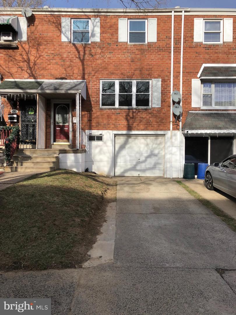 3325 WOODHAVEN RD Property Photo 1