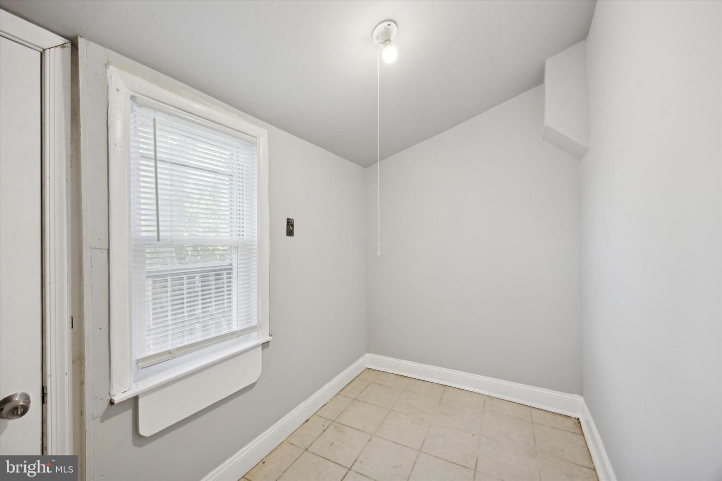 6041 Hazel Ave Property Photo 10
