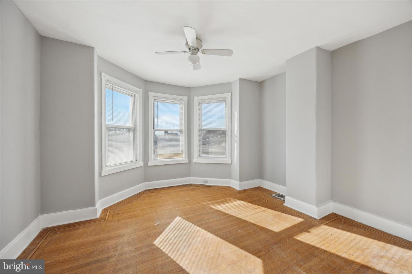 6041 Hazel Ave Property Photo 12