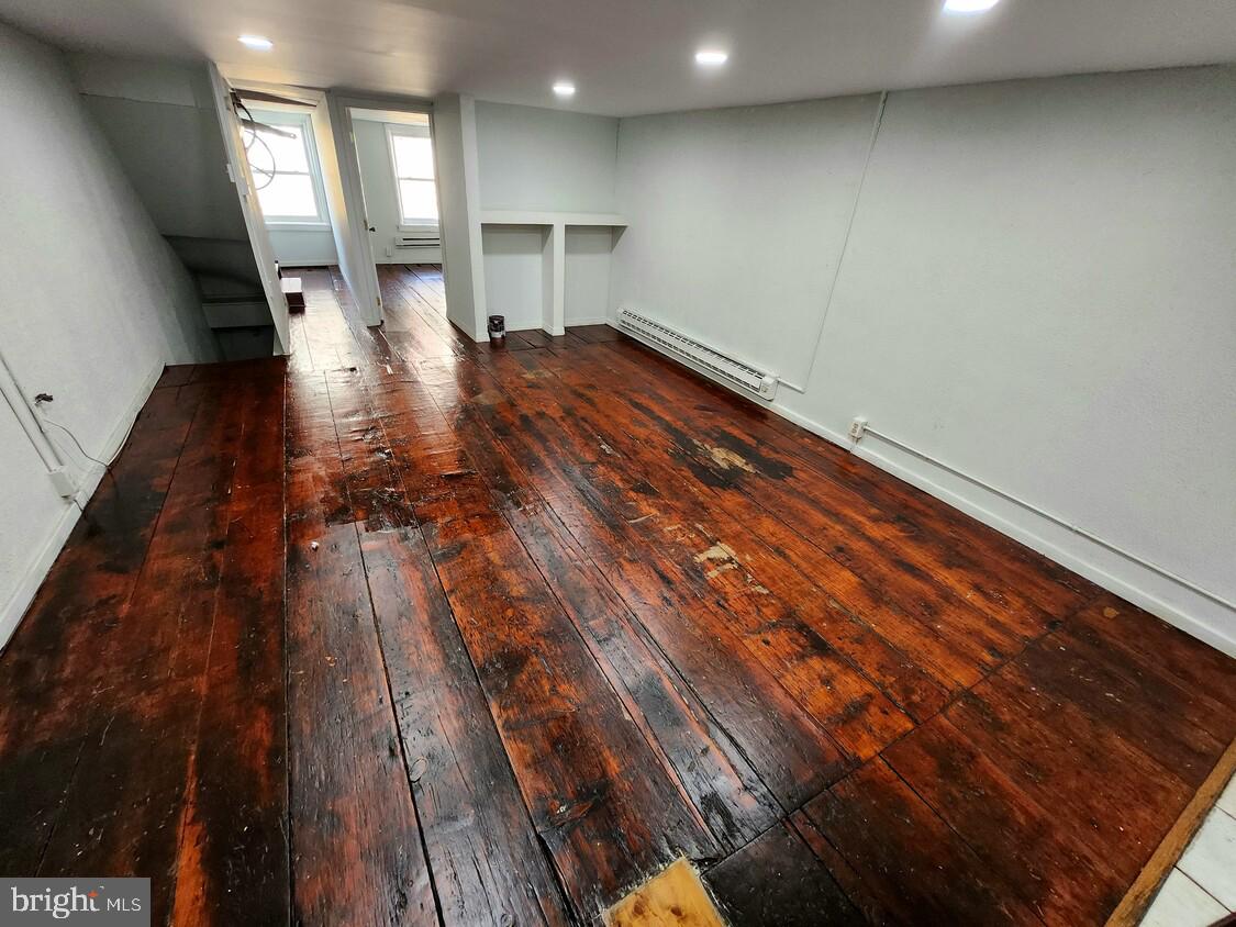 134 Chestnut St Property Photo 16