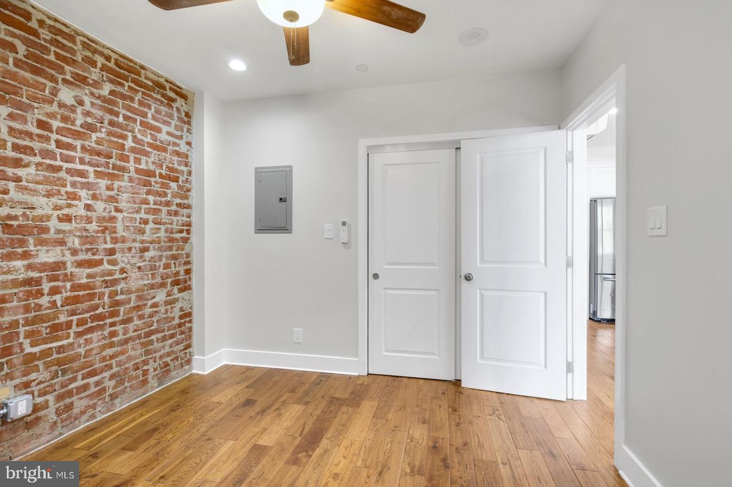 1420 E Susquehanna Ave #e Property Photo 13