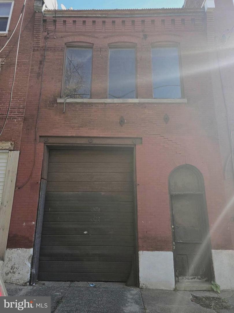1907 N 23rd St Property Photo 1