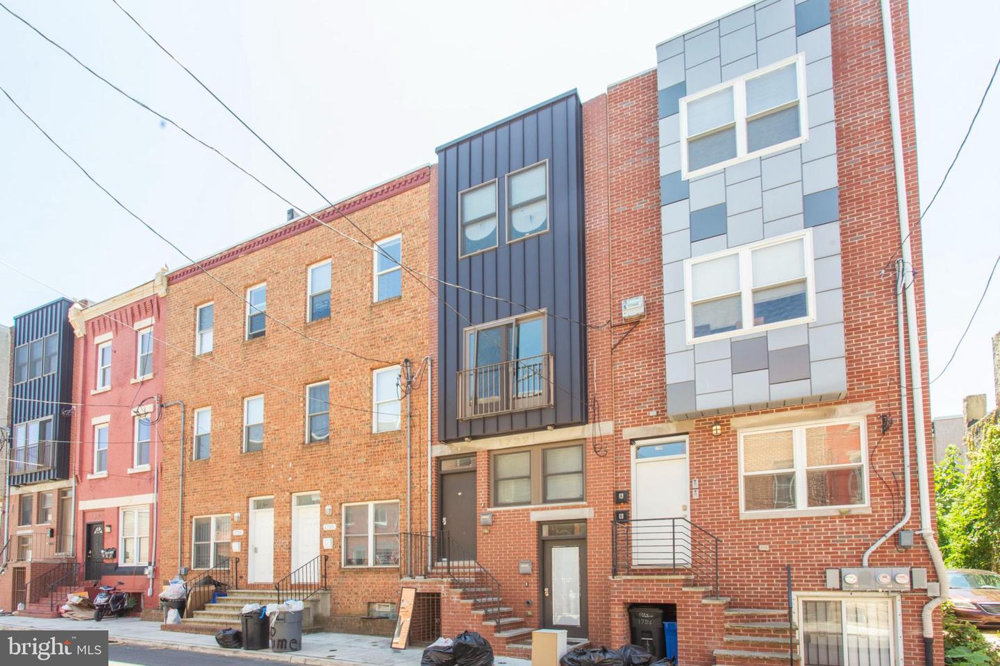 1722 MONUMENT ST #U Property Photo 1