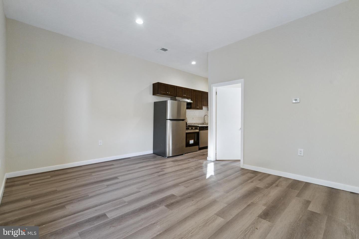 1501 Reed St Property Photo 5