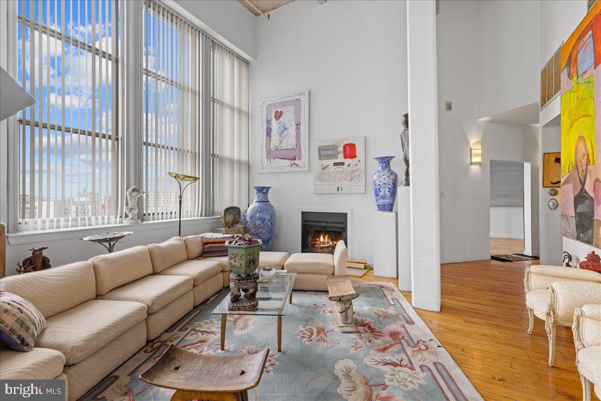 1238 Callowhill St #801 Property Photo 3