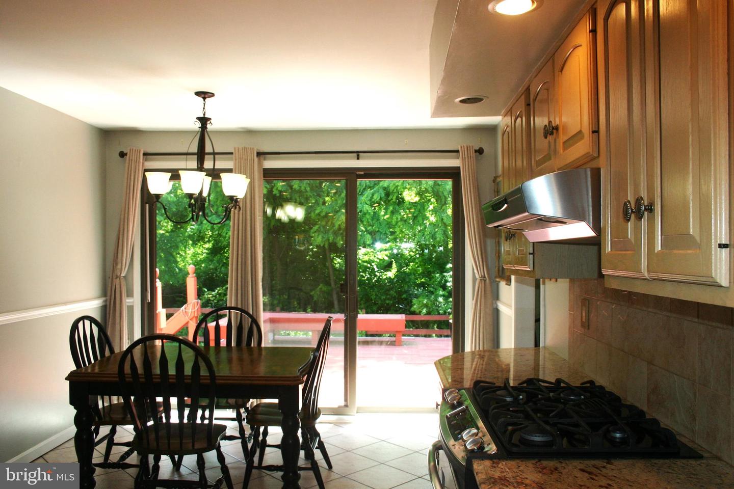 8806 Rising Sun Ave Property Photo 3
