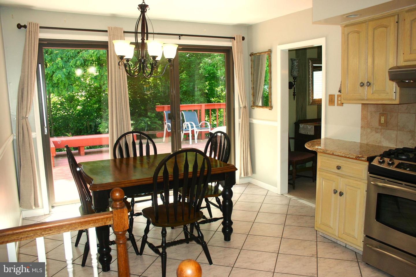 8806 Rising Sun Ave Property Photo 5