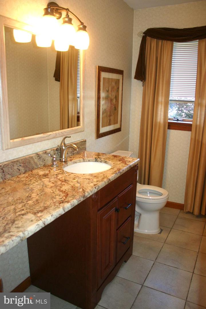 8806 Rising Sun Ave Property Photo 17