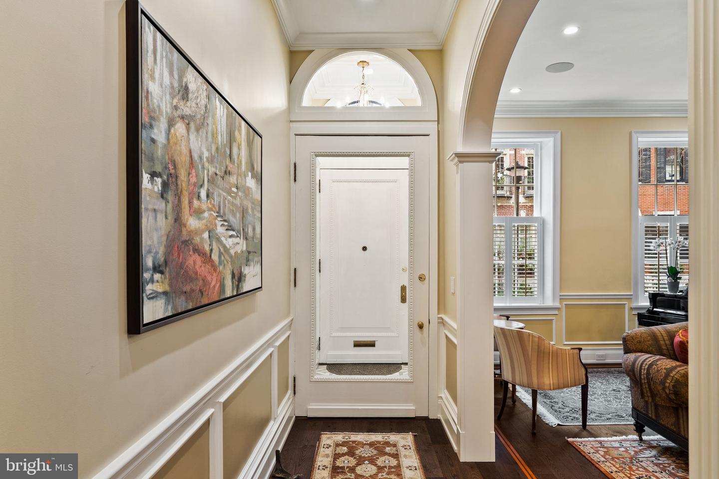 1808 Delancey Pl Property Photo 3