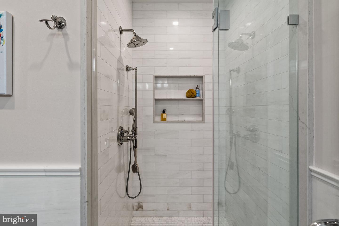 1808 Delancey Pl Property Photo 28