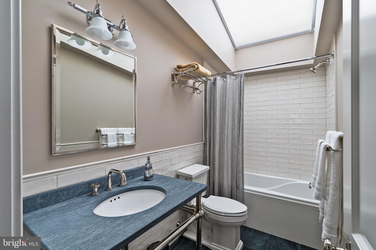 1808 Delancey Pl Property Photo 50