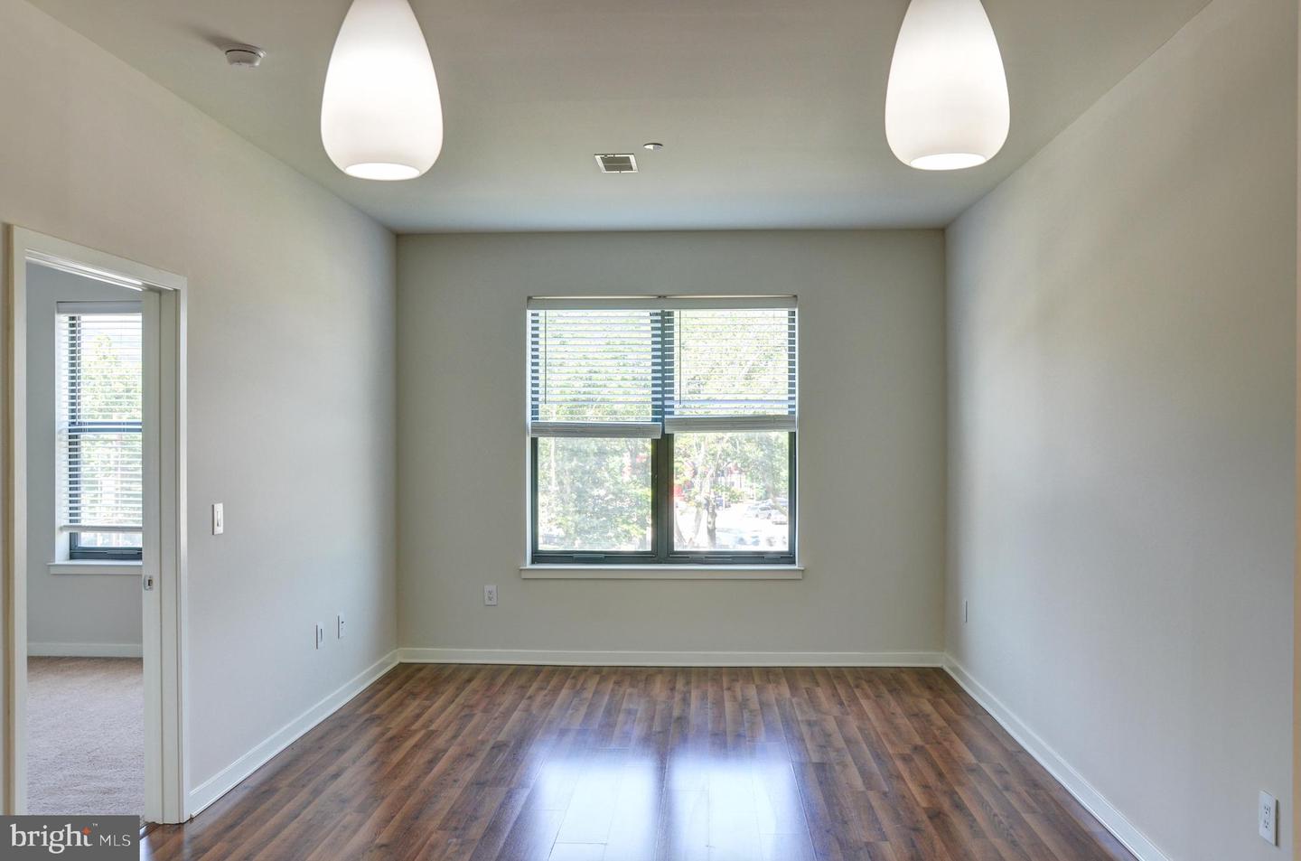 401 Race St #403 Property Photo 15
