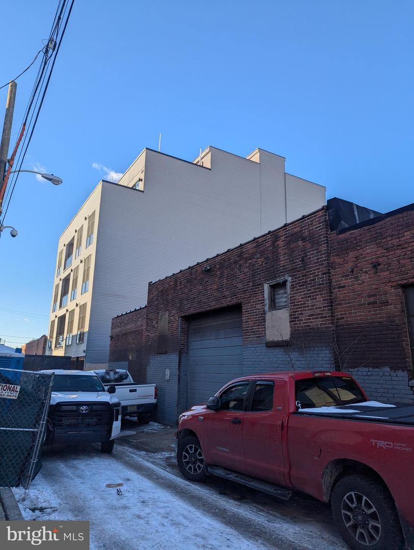 2728-30 Federal St Property Photo 16