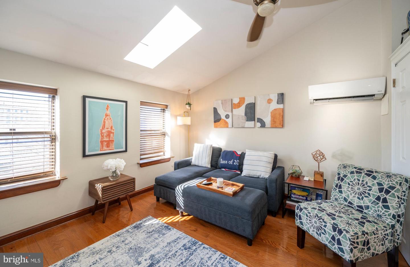 1227 Shackamaxon St #6 Property Photo 3