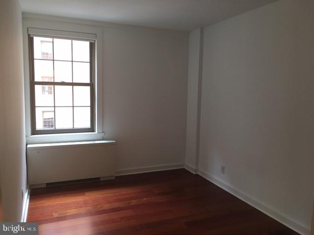 219-29 S 18th St #1623 Property Photo 6