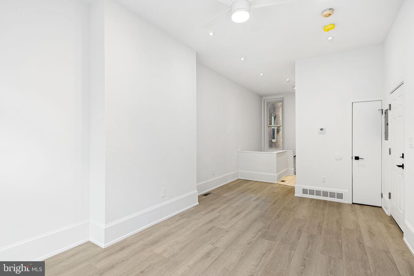 1111 Spruce St #100 Property Photo 5