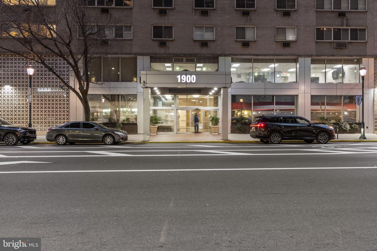 1900 John F Kennedy Blvd #523 Property Photo 25
