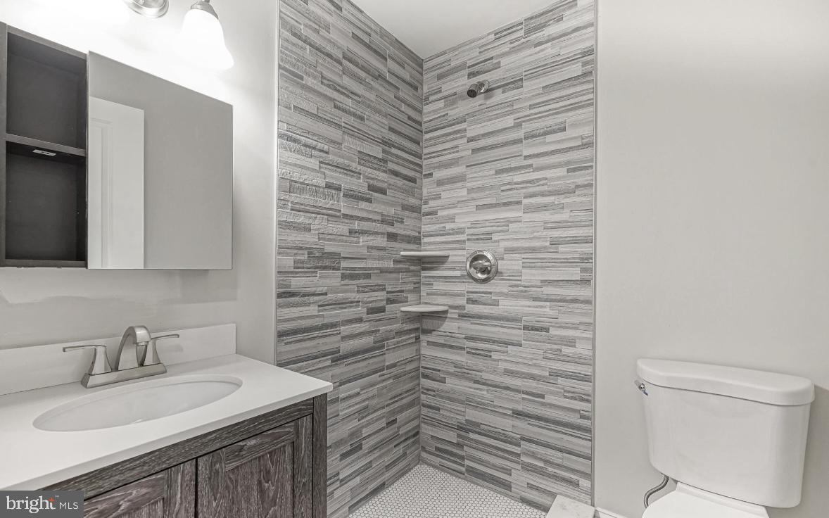 1702 N Gratz St #1 Property Photo 6