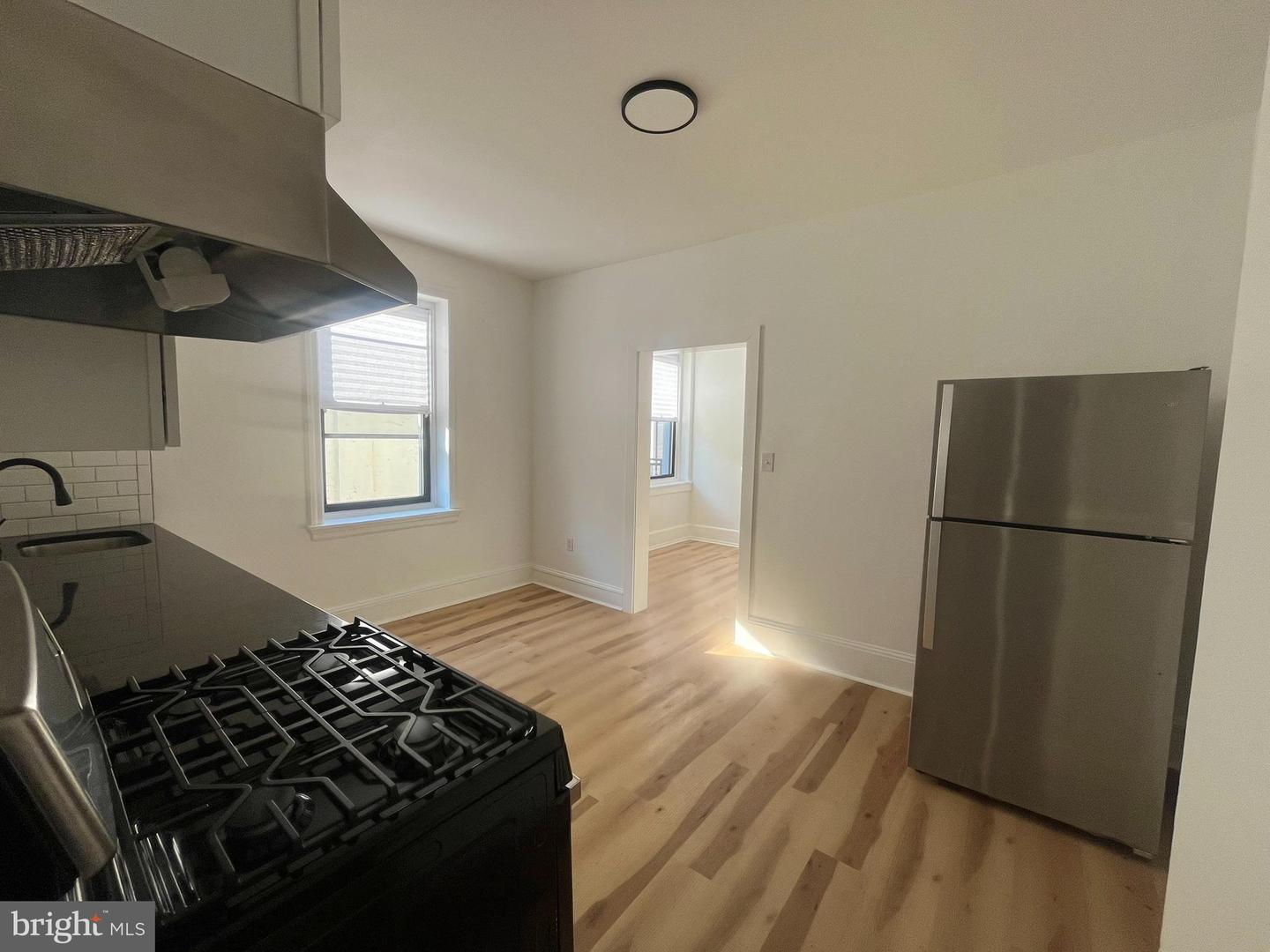 4415 Walnut St #3f Property Photo 21