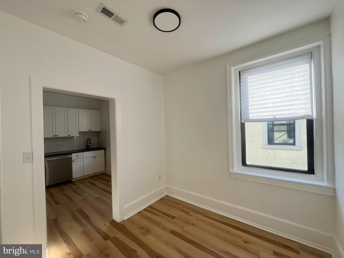 4415 Walnut St #3f Property Photo 27