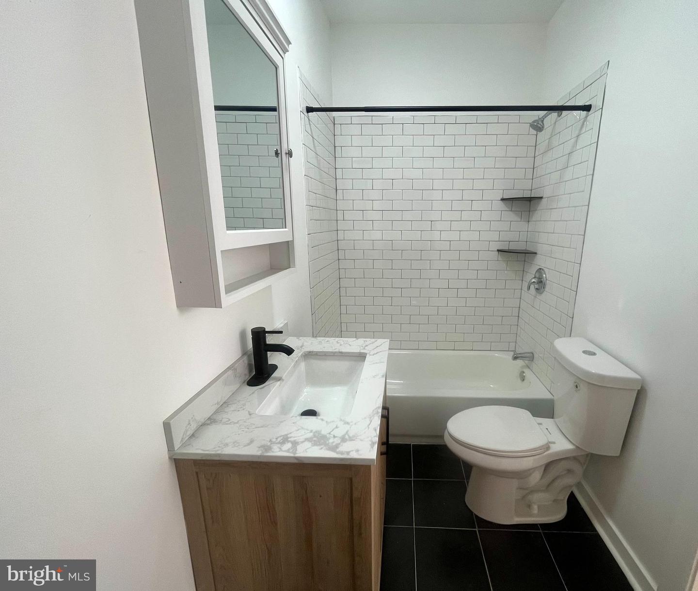4415 Walnut St #3f Property Photo 31