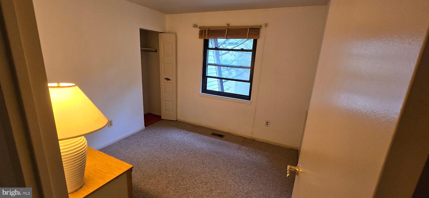 279 Shawmont Ave #b Property Photo 25