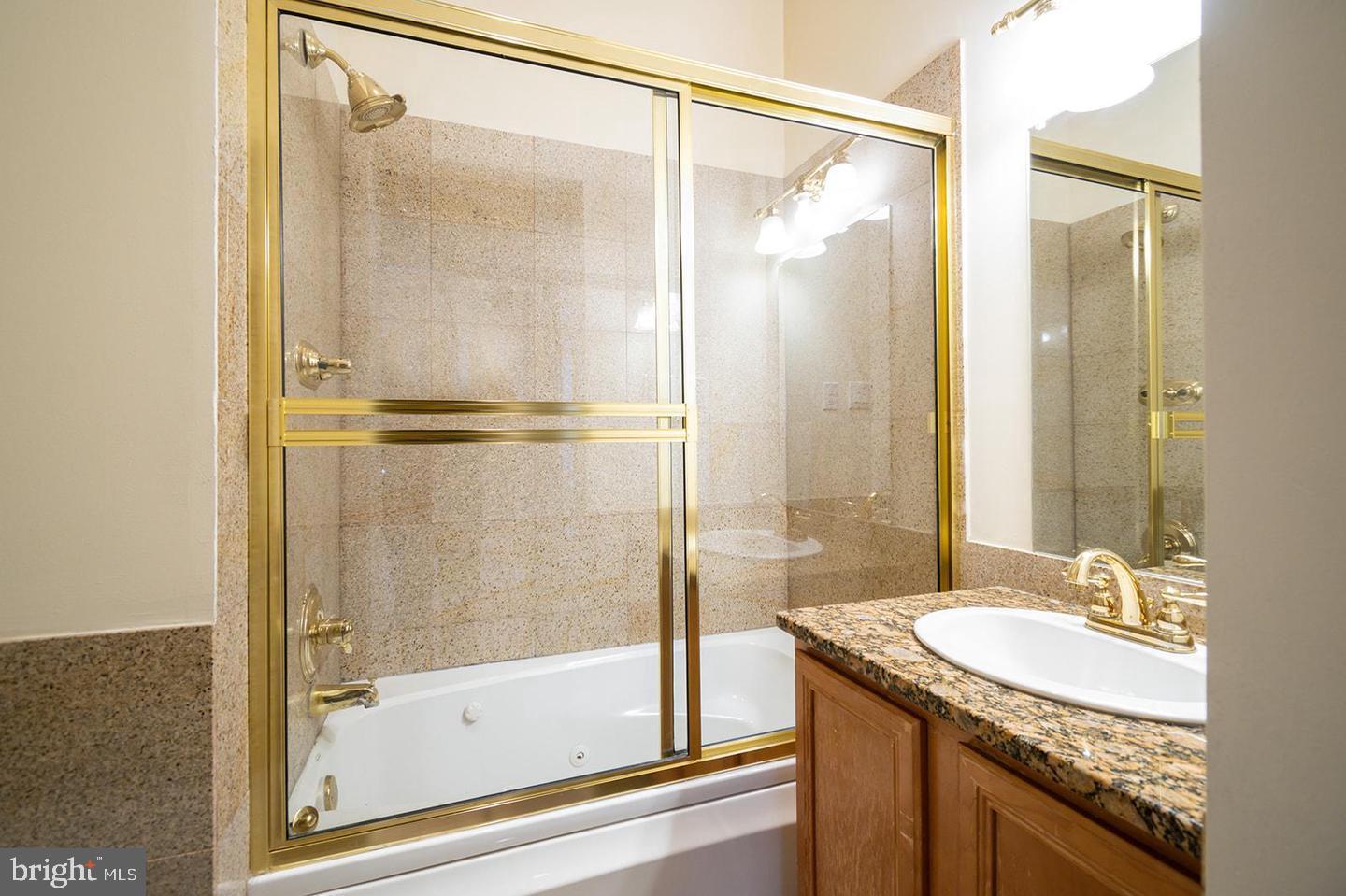 1151 N 3rd St #219 Property Photo 15