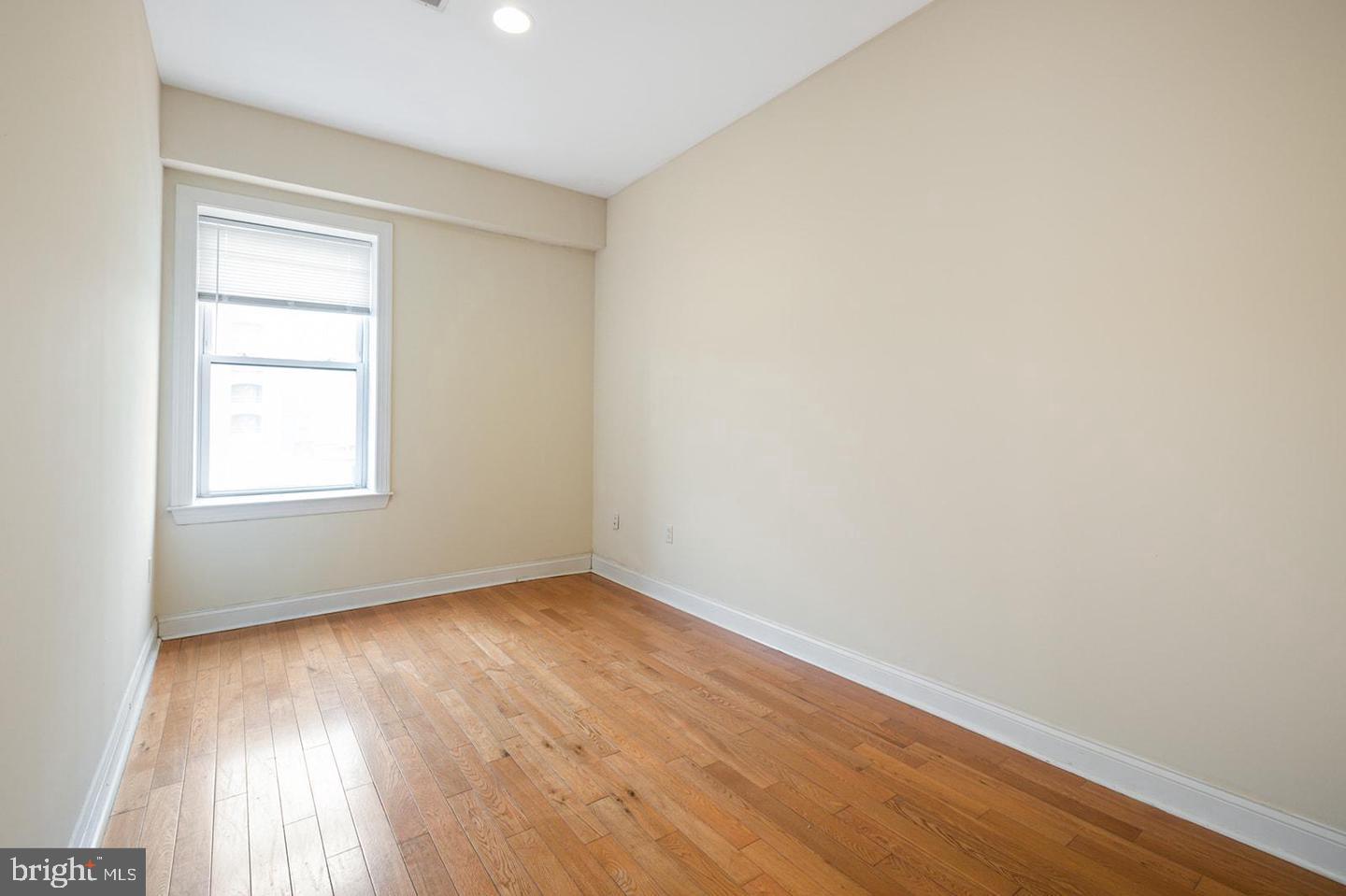 1151 N 3rd St #219 Property Photo 21