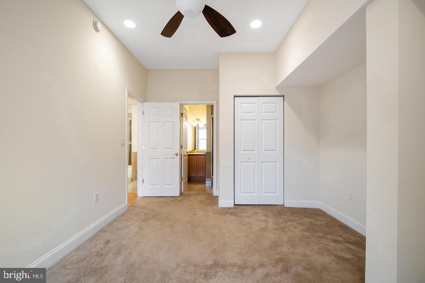 1151 N 3rd St #219 Property Photo 24