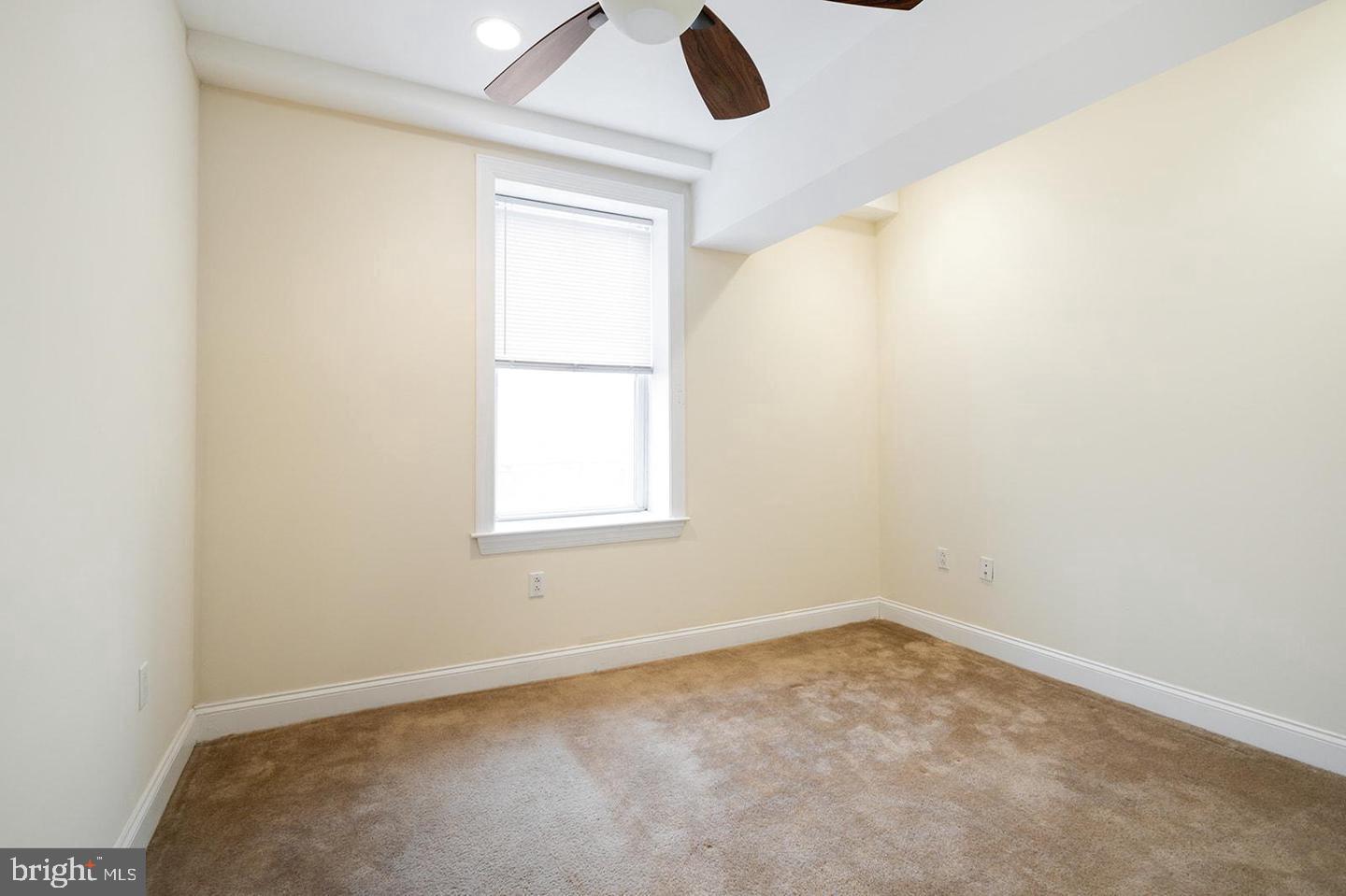1151 N 3rd St #219 Property Photo 25