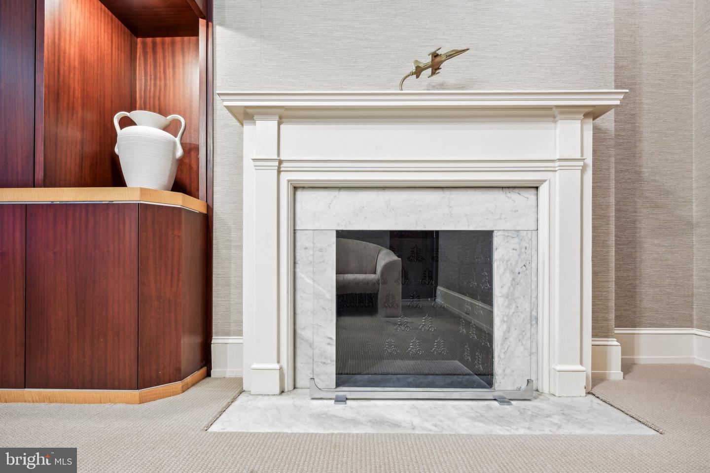 1710-12 Locust St Property Photo 16