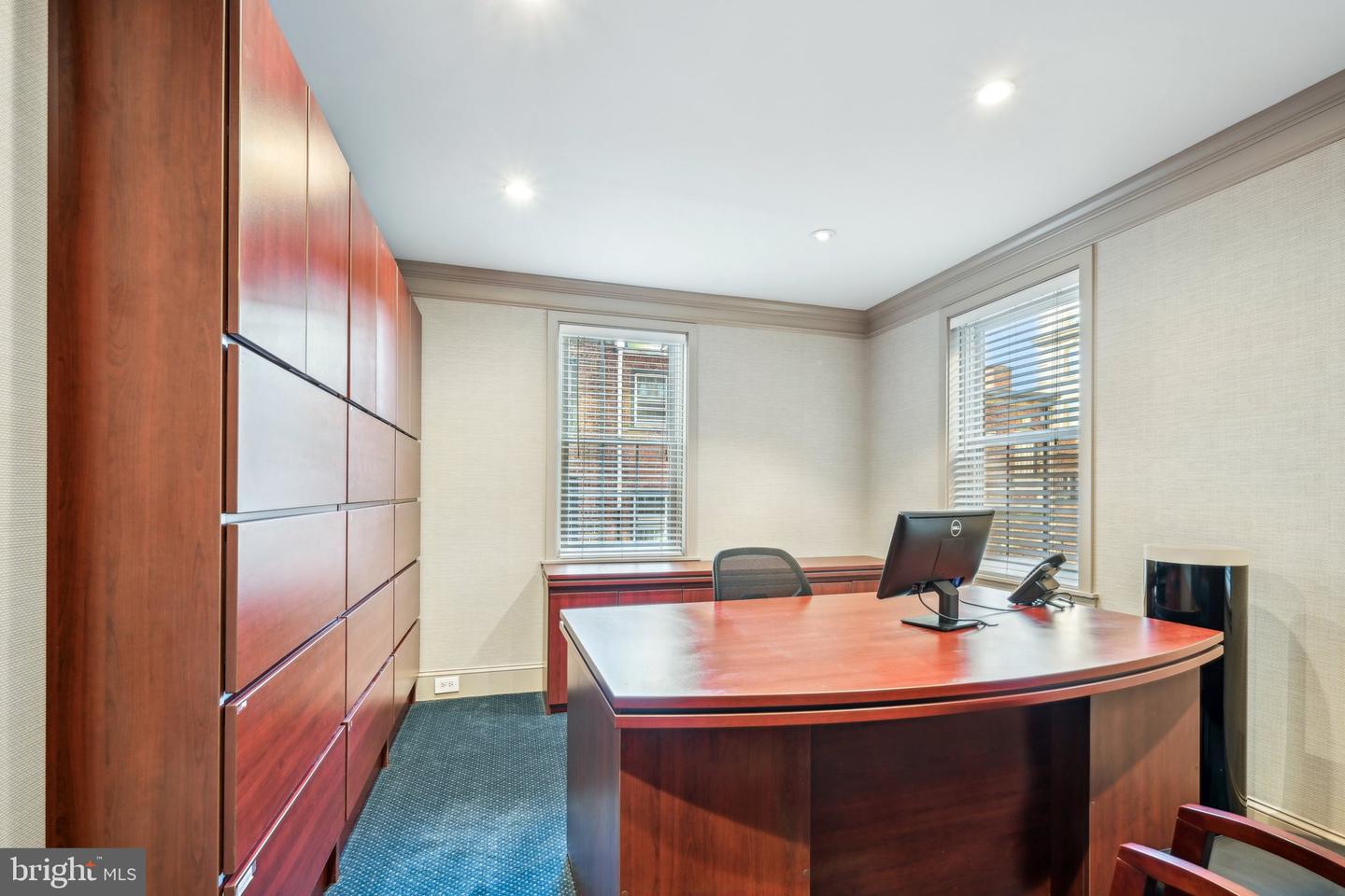 1710-12 Locust St Property Photo 18