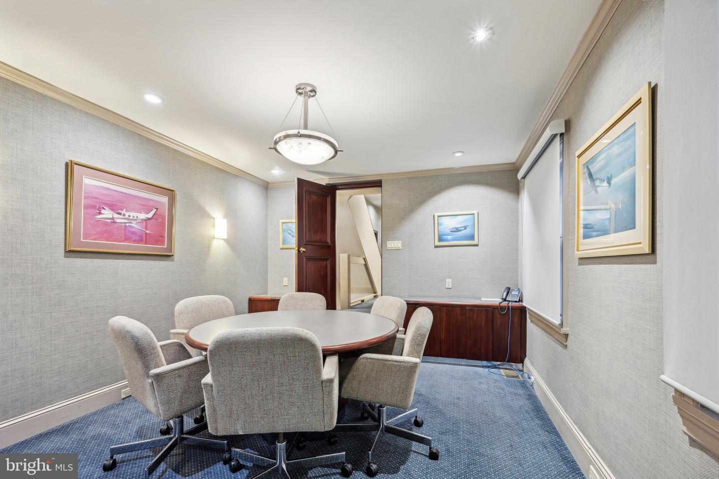 1710-12 Locust St Property Photo 25