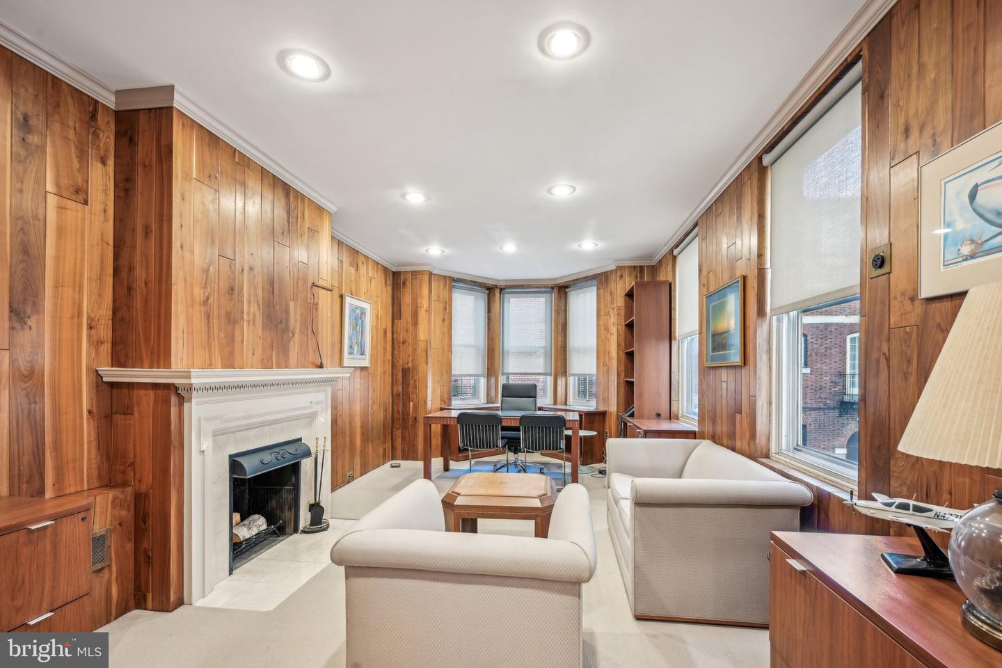 1710-12 Locust St Property Photo 41