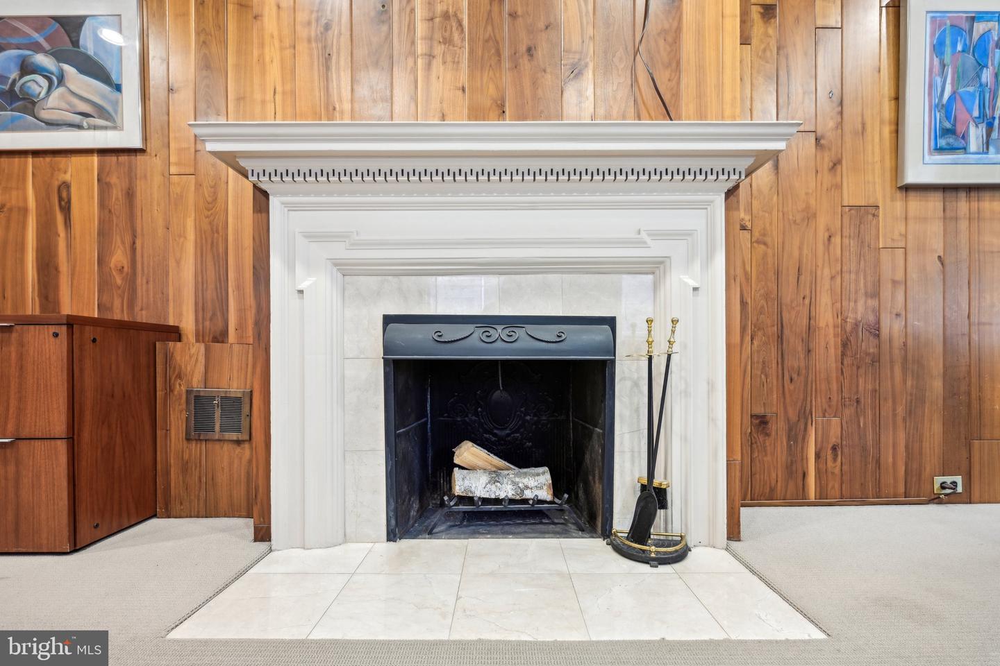 1710-12 Locust St Property Photo 43