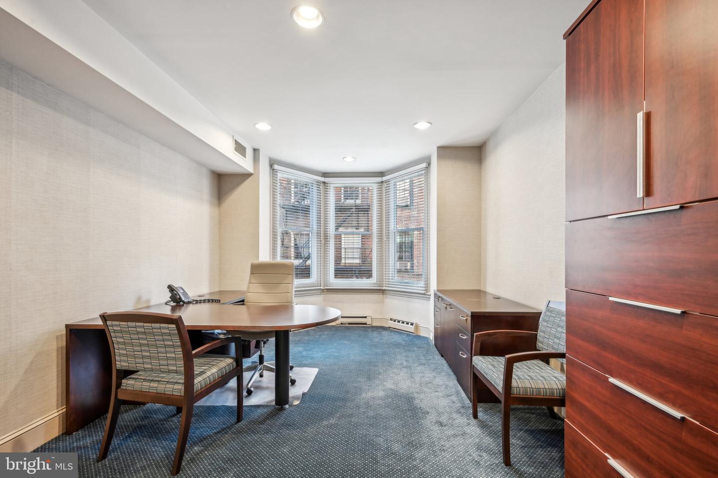 1710-12 Locust St Property Photo 49