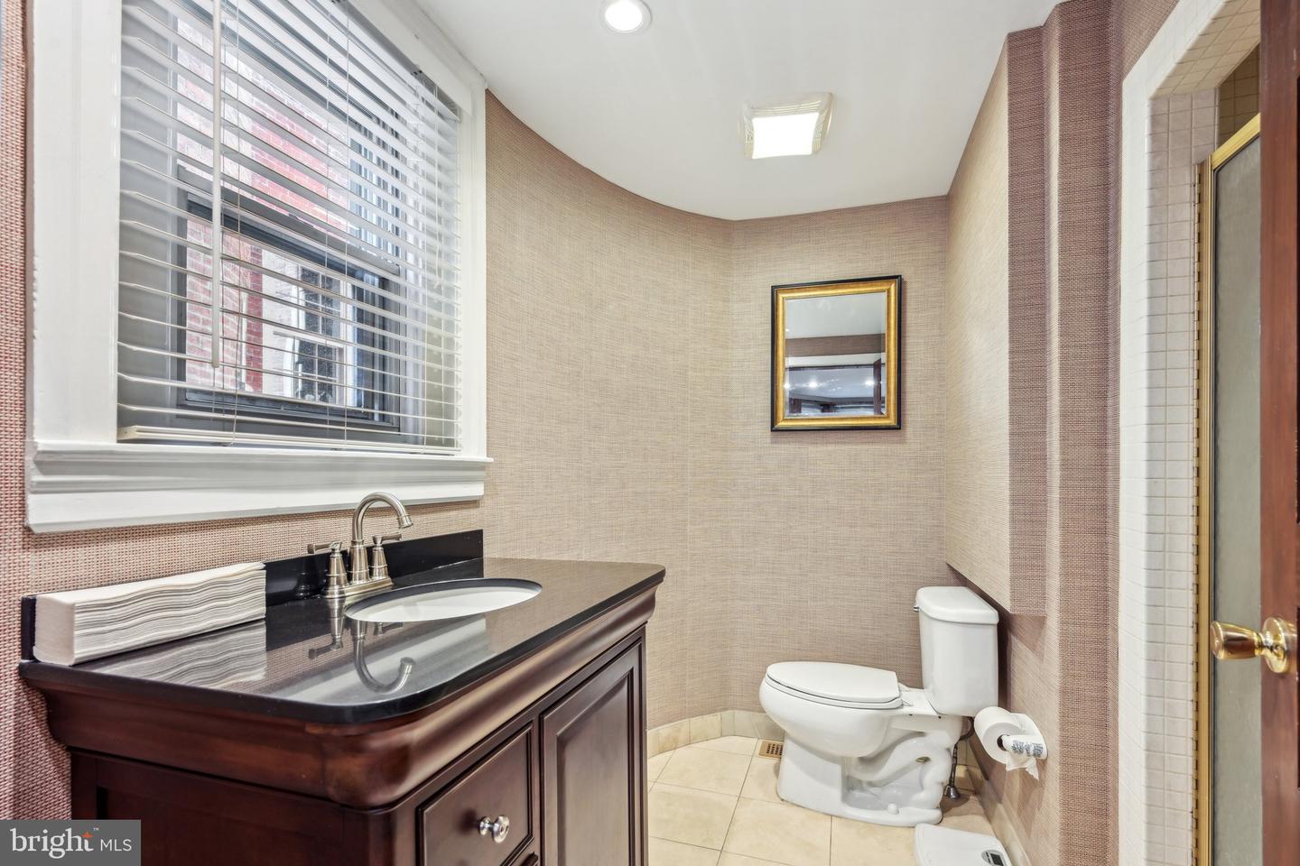 1710-12 Locust St Property Photo 51