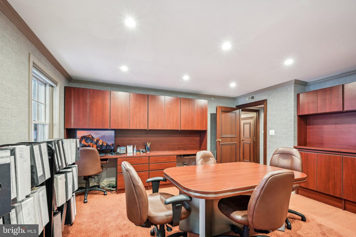 1710-12 Locust St Property Photo 58