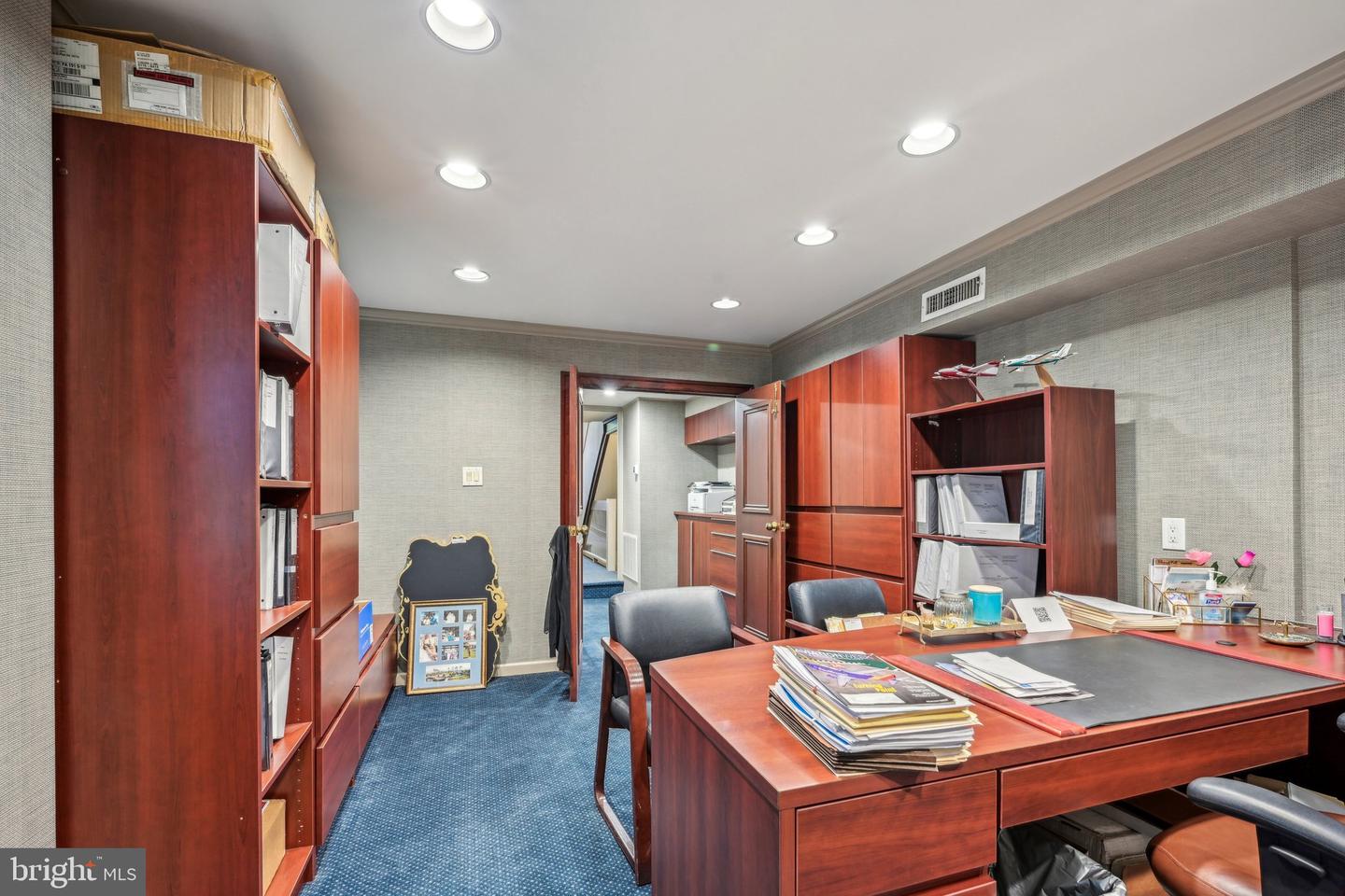 1710-12 Locust St Property Photo 77