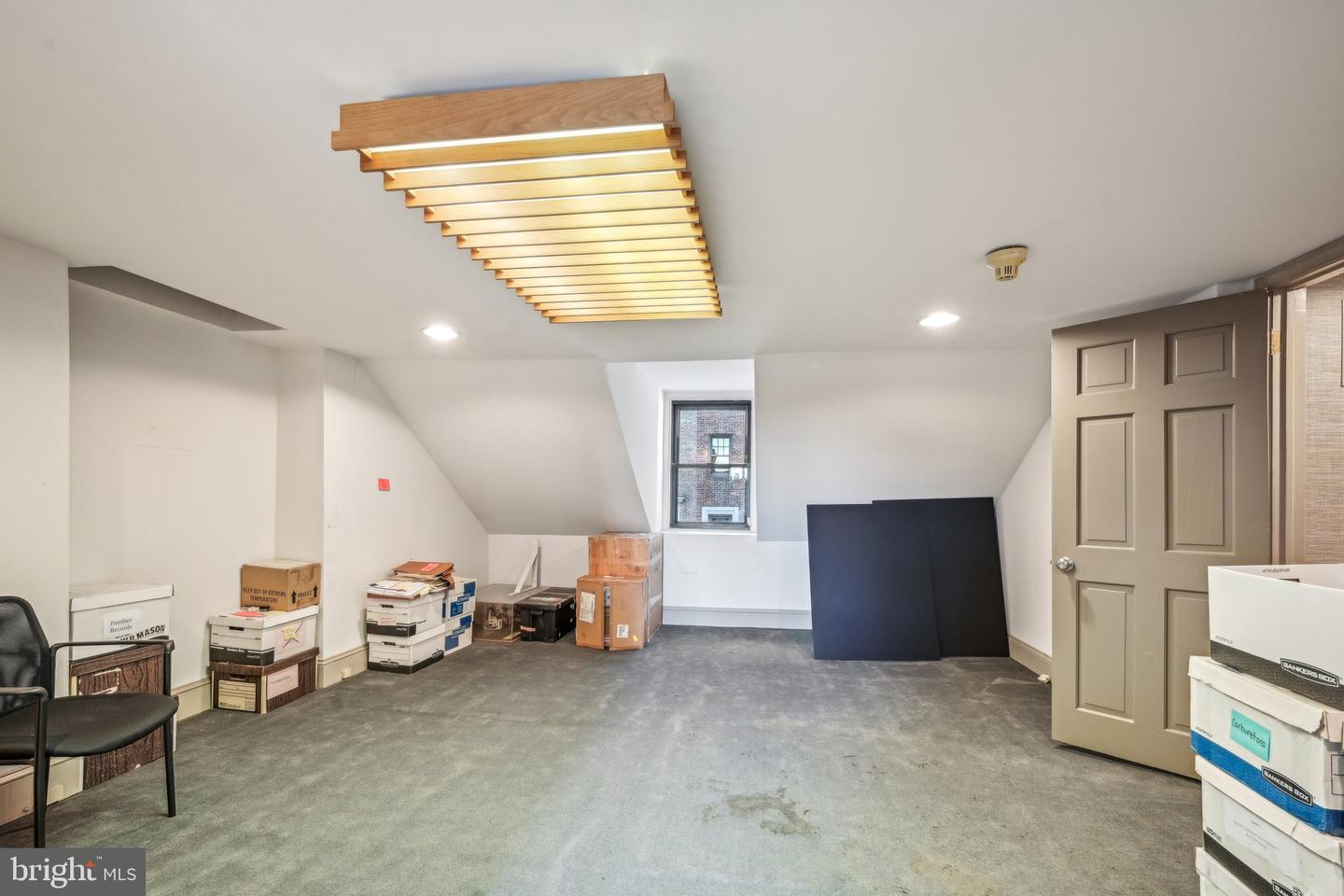 1710-12 Locust St Property Photo 81