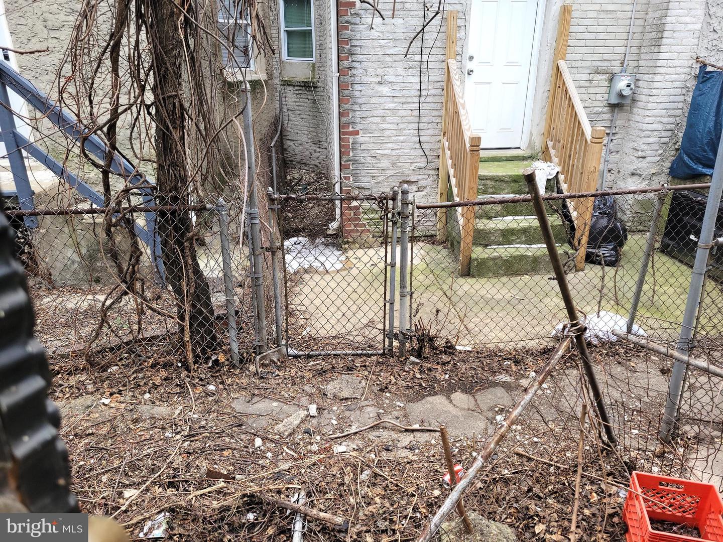 5314 Glenmore Ave Property Photo 32