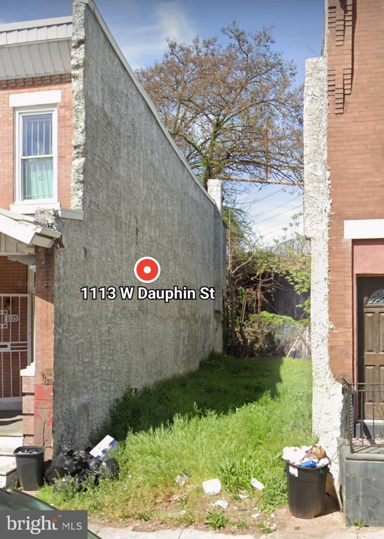 1113 W Dauphin St Property Photo 1