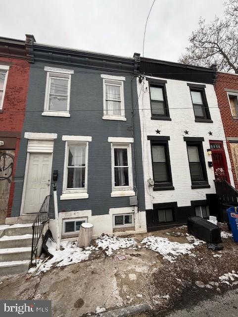 2554 N Sartain St Property Photo 1